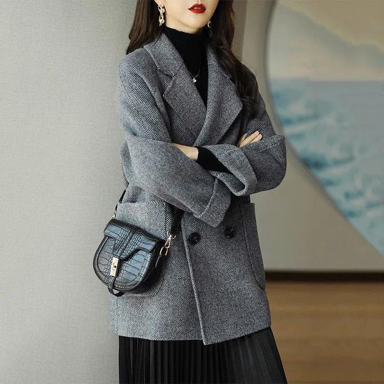 Women's Wool Midi Coat